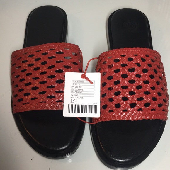 Urban Outfitters Red Sandals - Picture 2 of 3